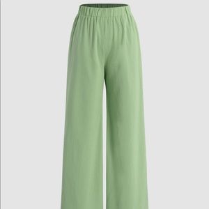Wide leg trousers